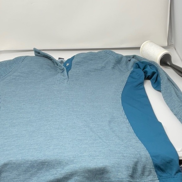 Swiss Alps women’s top, size L - Picture 5 of 7